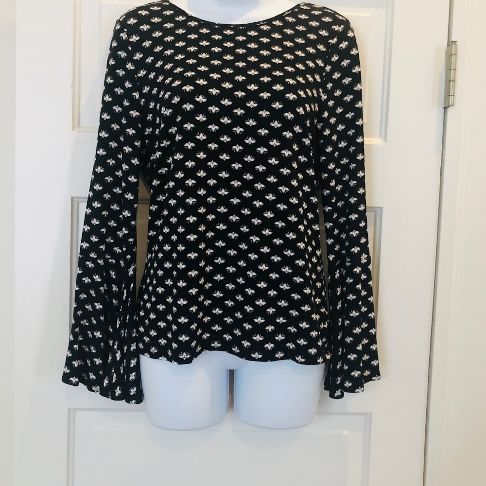 Adrianna Papell Printed Knit Bell Sleeve Top - Picture 4 of 7